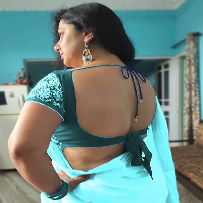 Tamil auntysex stories Boobs sucking photos